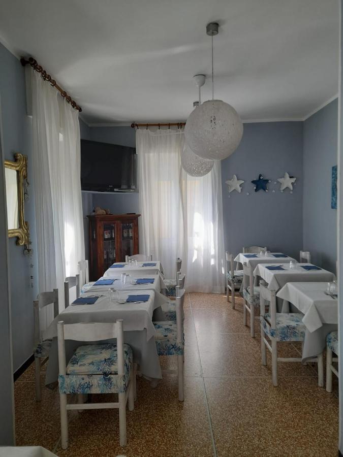 Hotel La Madunina Varazze Esterno foto